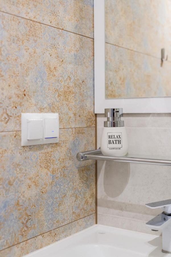 Kosinskiego Apartment Poznan By Noclegi Renters Eksteriør billede